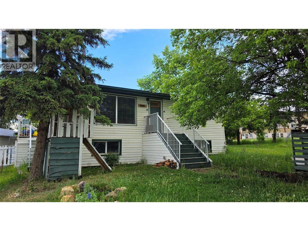 1000 Reasbeck Crescent, Dawson Creek