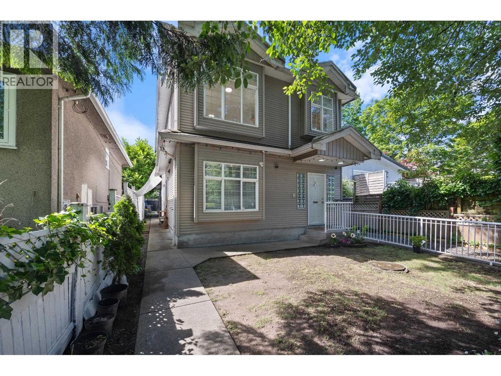 2320 Dundas Street, Vancouver