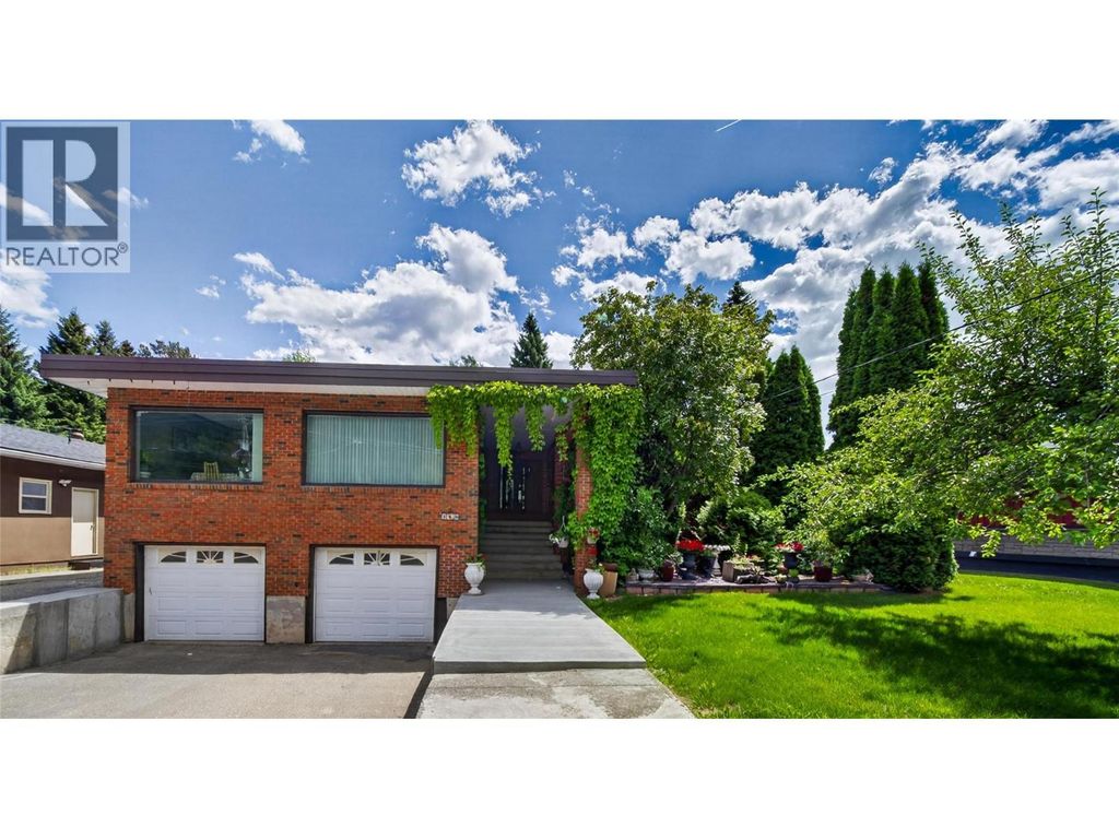 1698 Mckenzie Road, Fernie