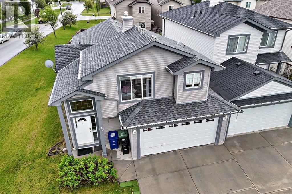 98 Canoe Square Sw, Airdrie