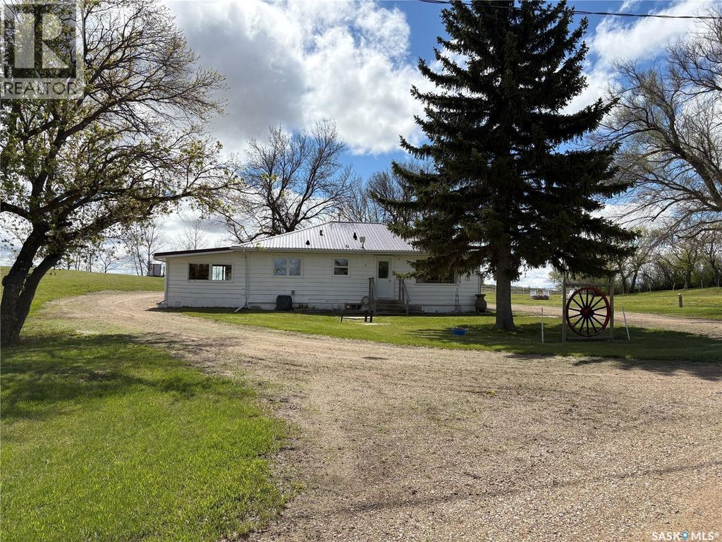 229 Calgary Street, Ernfold