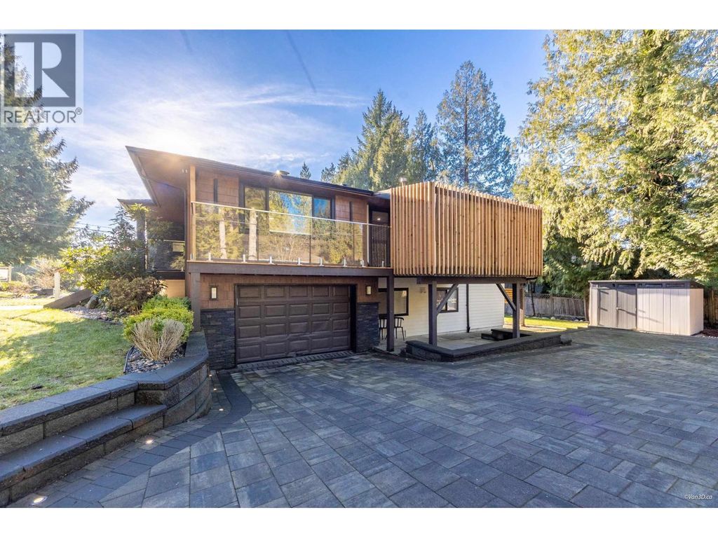 4491 Primrose Lane, North Vancouver