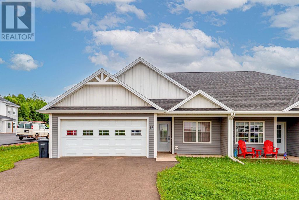 16 Swallow Drive, Stratford