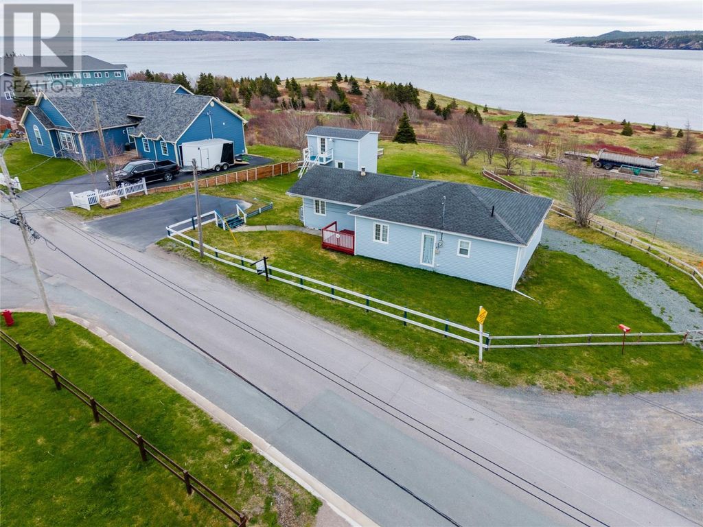100 Harbour Road, Witless Bay