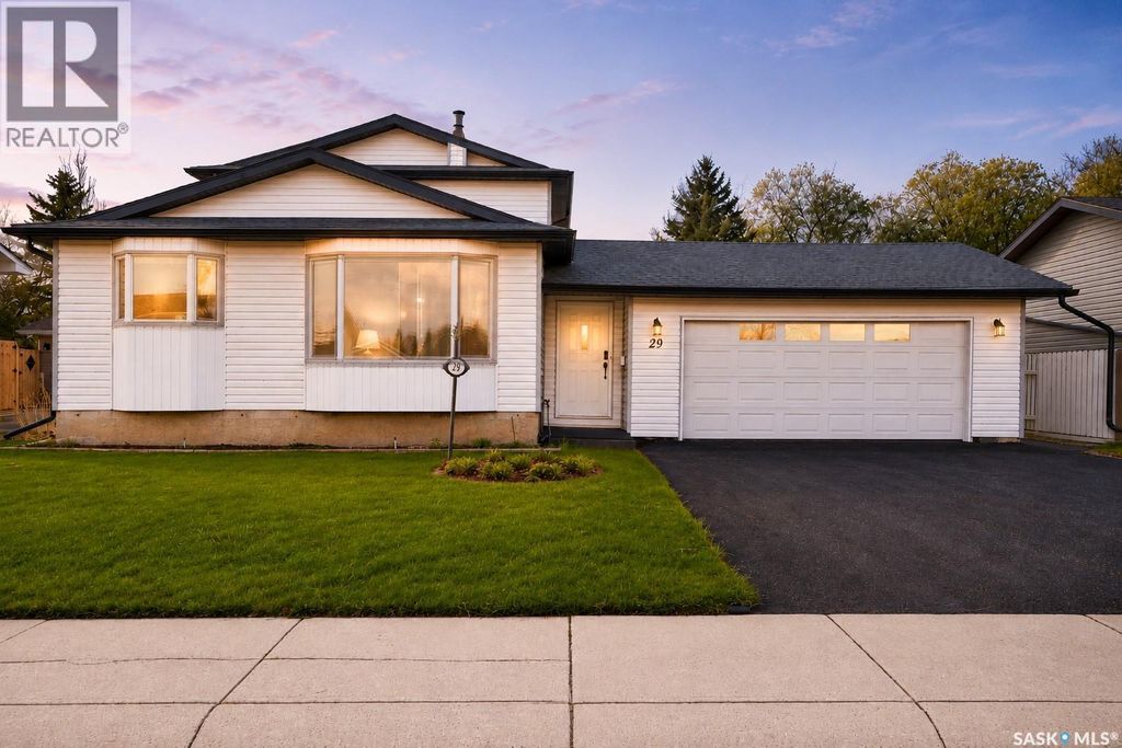 29 Edelweiss Crescent, Moose Jaw