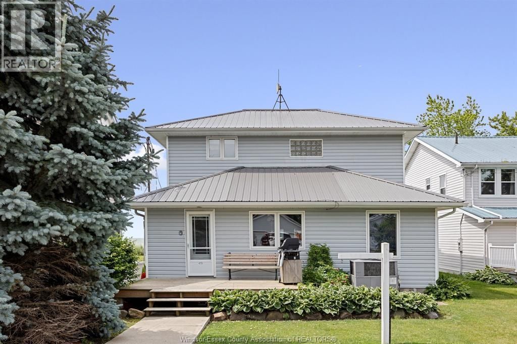 419 Lakeside, Amherstburg