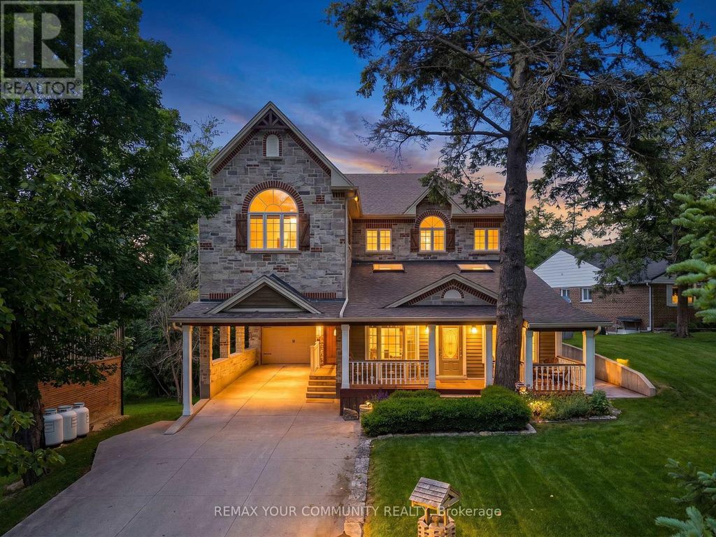 124 Elmpine Trail, King