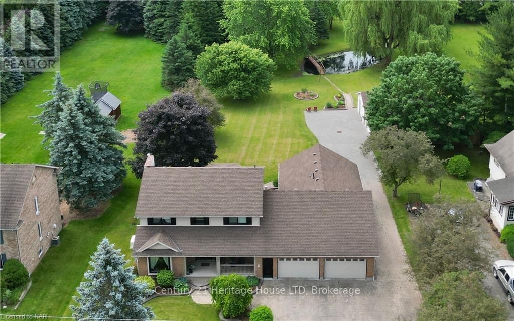 1084 Quaker Road, Pelham (fonthill)