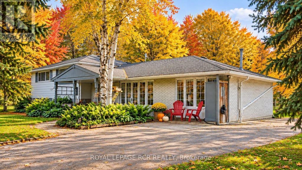 22 Randy Avenue, Mono
