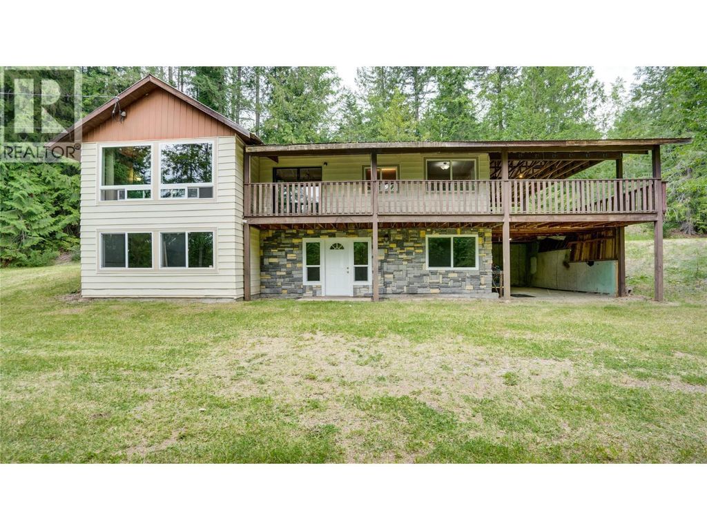 454 Grandview Bench Road, Salmon Arm