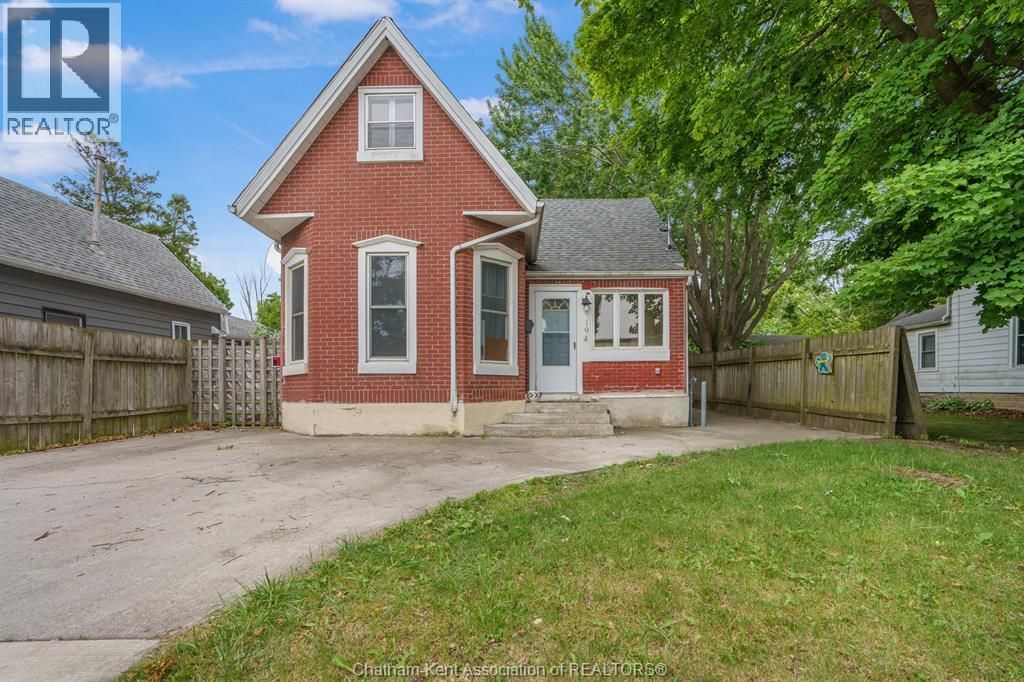 194 Murray Street, Chatham