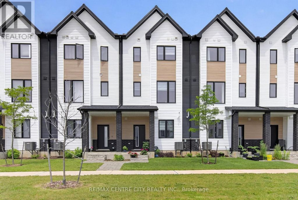 56 - 1595 Capri Crescent, London North (north S)