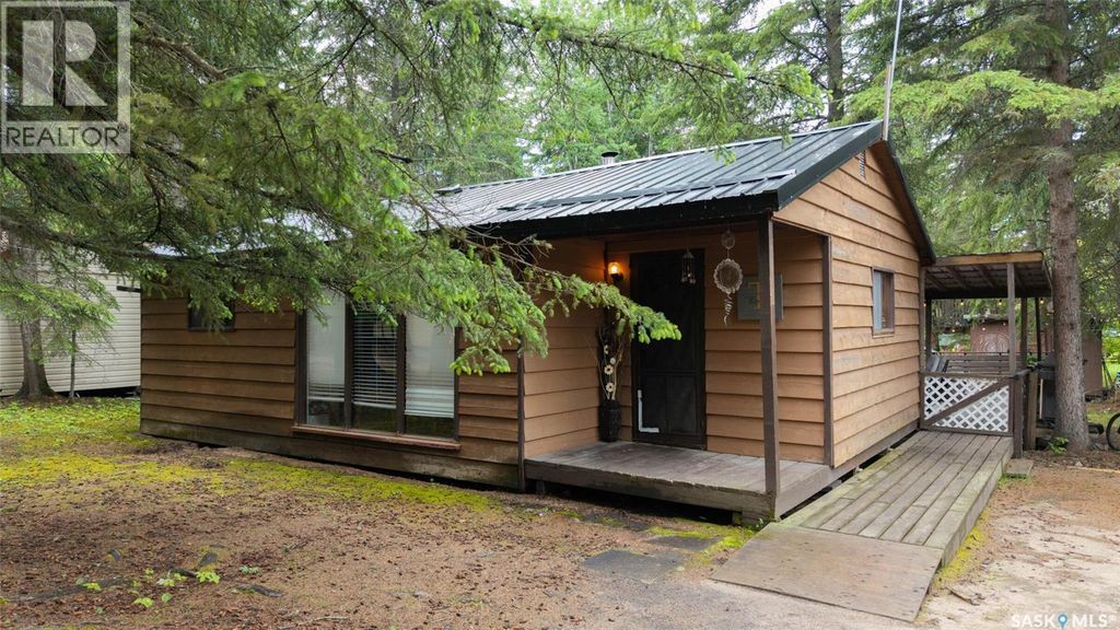 18 Greig Street, Meadow Lake Provincial Park