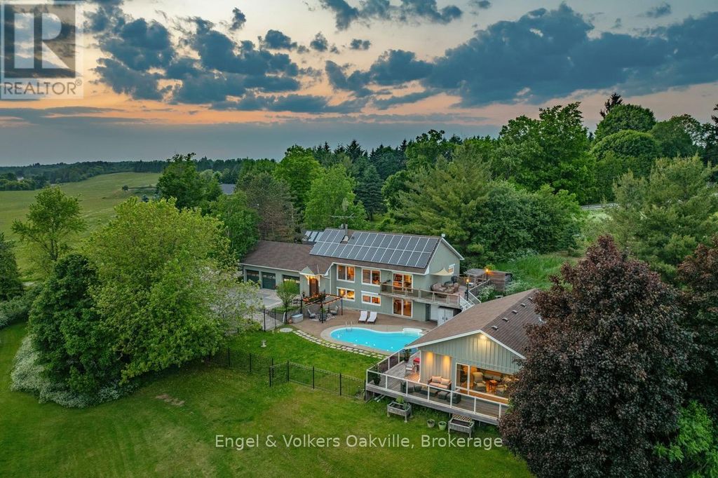 330 Mountsberg Road, Hamilton