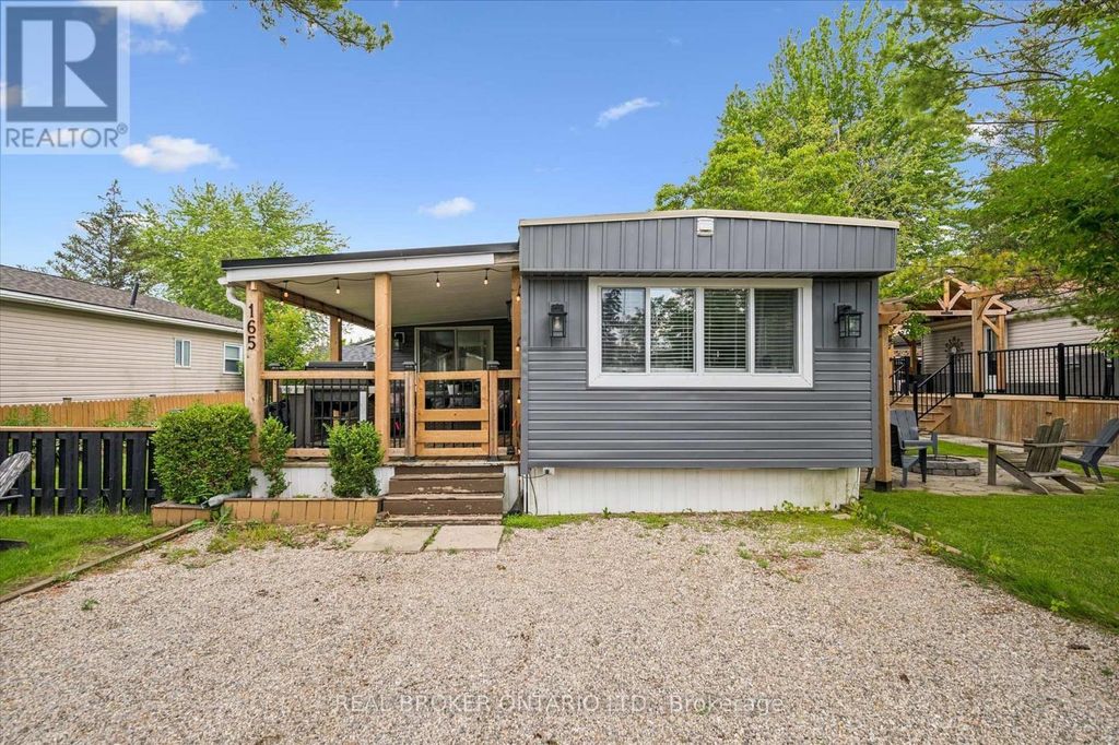 165 Cedar Crescent, Centre Wellington