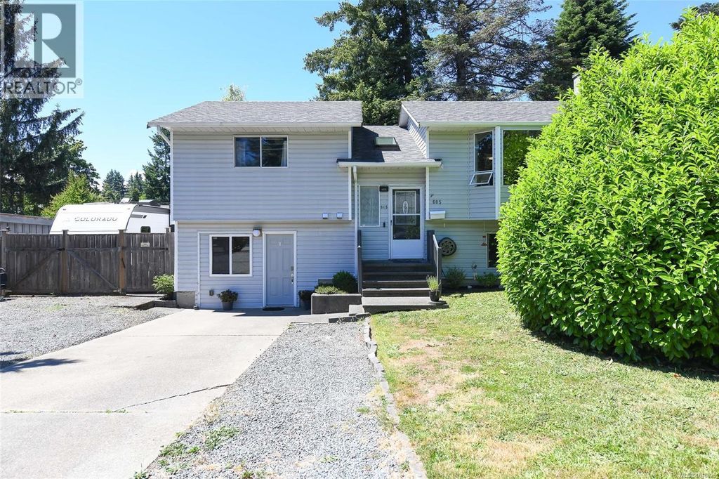 605 Pritchard Rd, Comox