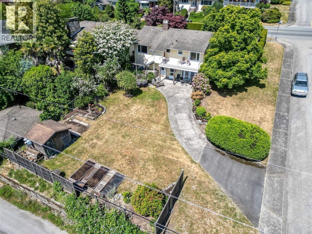 144 E Eighth Avenue, New Westminster