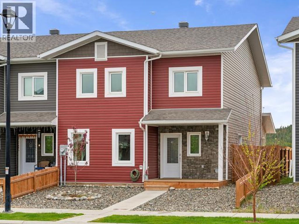 230 Keno Way, Whitehorse