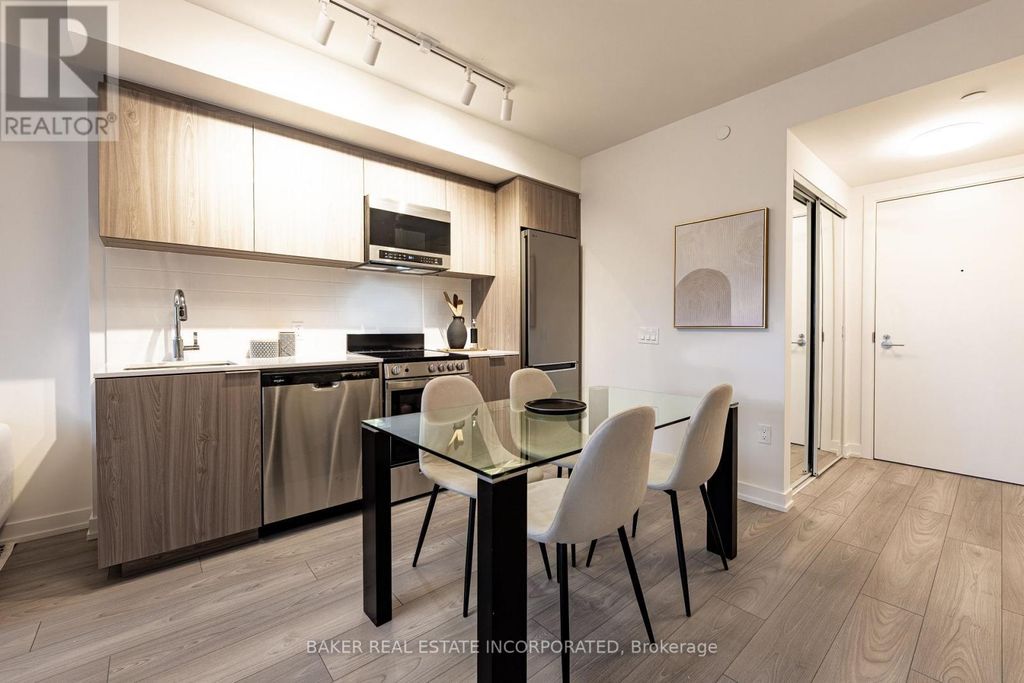 807 - 223 Redpath Avenue, Toronto (mount Pleasant West)