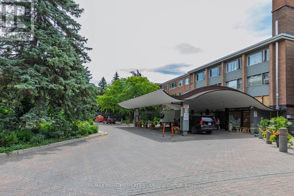 644 - 21 Dale Avenue, Toronto (rosedale-Moore Park)