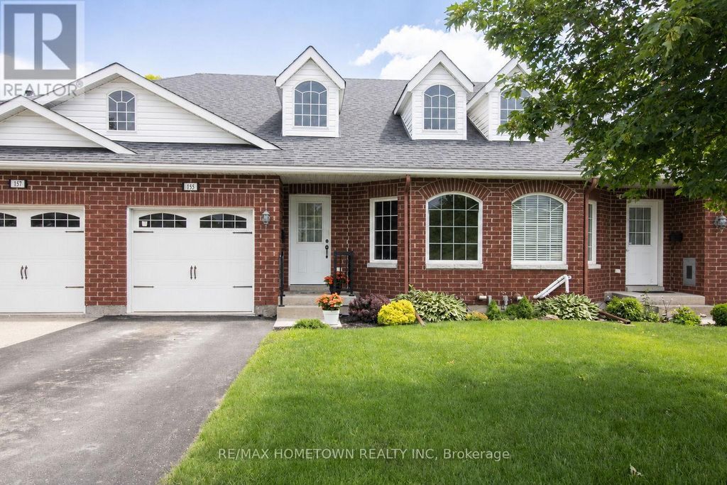 155 Steacy Gardens, Brockville
