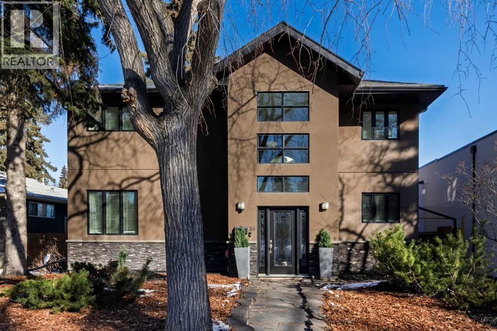 38 Lissington Drive Sw, Calgary