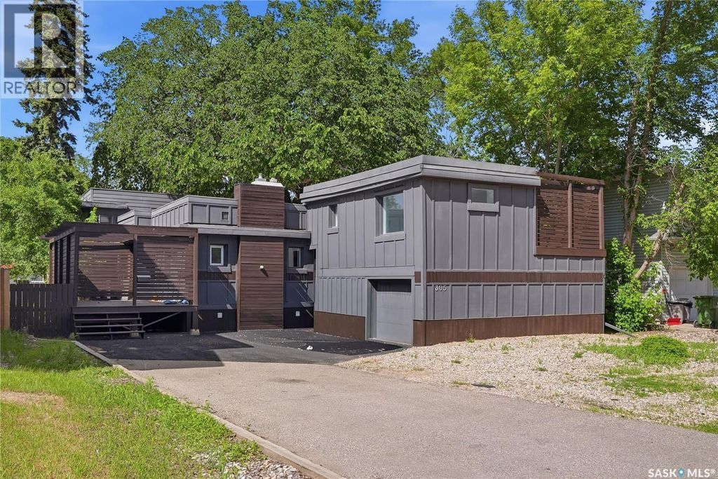 305 Adelaide Street E, Saskatoon