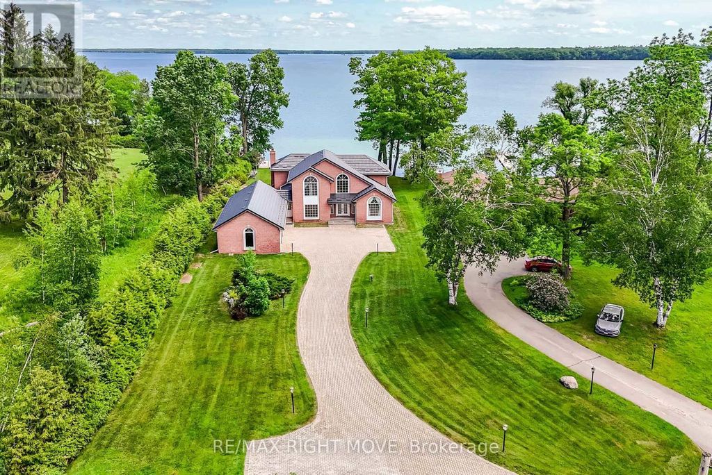 4229 Wilson Point Road N, Severn