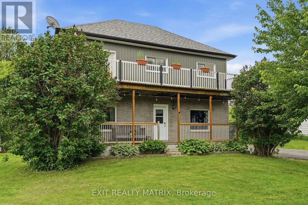 1320 St Joseph Road, Russell