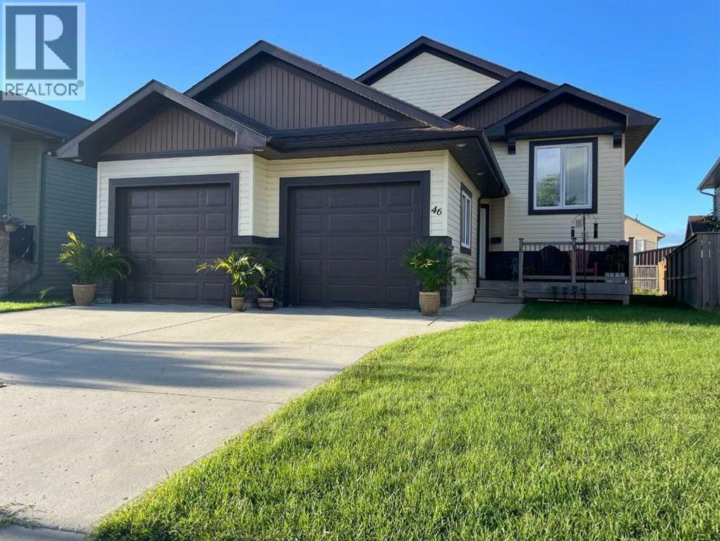 46 Mackenzie Crescent, Lacombe