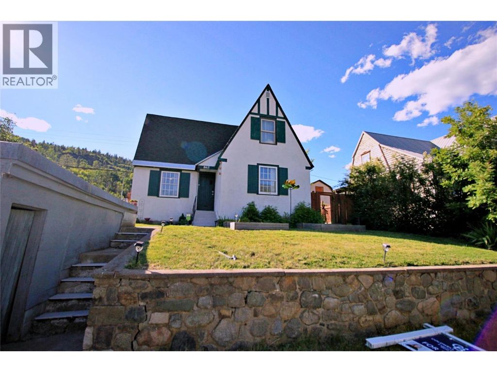 865 Kipling Street, Trail