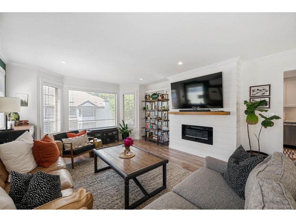 2 15840 84 Avenue, Surrey