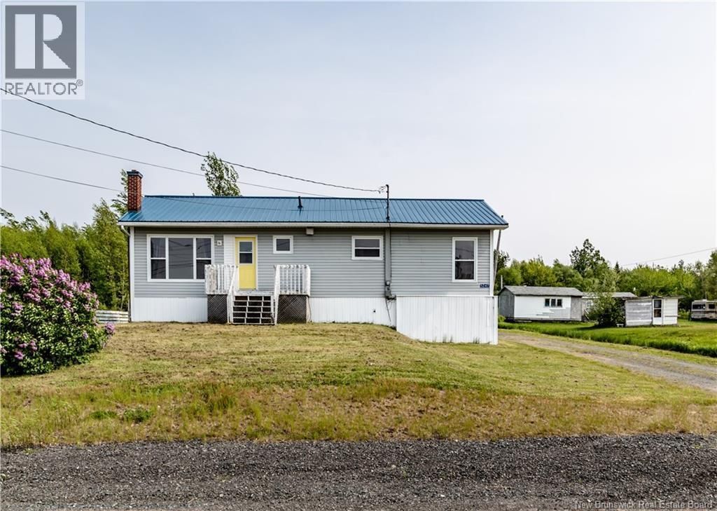 5247 Route 117, Baie-Sainte-Anne