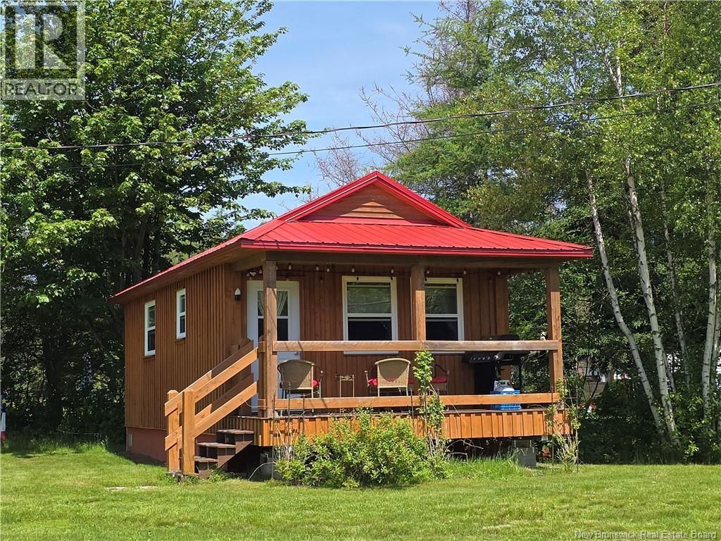 1907 Rte 475, Saint-Edouard-De-Kent