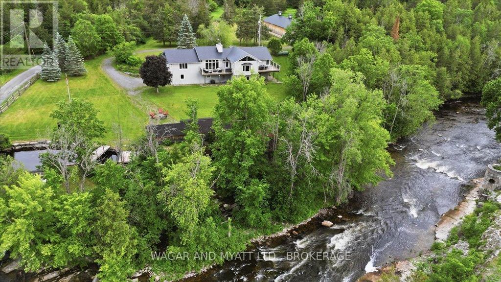 898 County 12 Road, Greater Napanee (greater Napanee)
