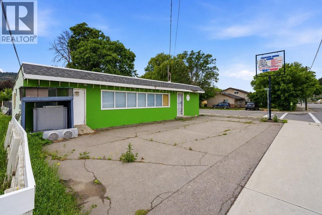 1502 Coldwater Avenue, Merritt