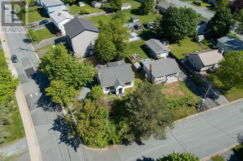 3 Scotsburn Avenue, Dartmouth