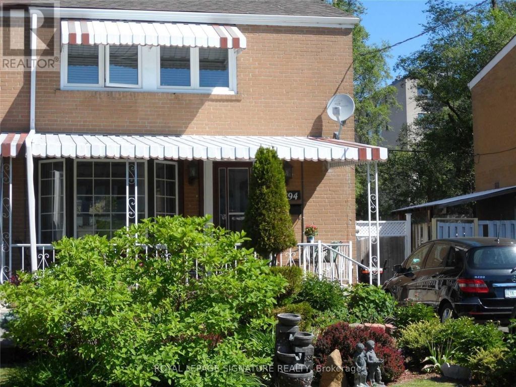 Upper - 94 Woodfern Drive, Toronto (ionview)
