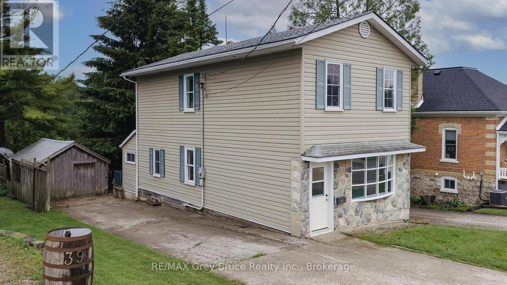 43 4th Street Nw, Arran-Elderslie
