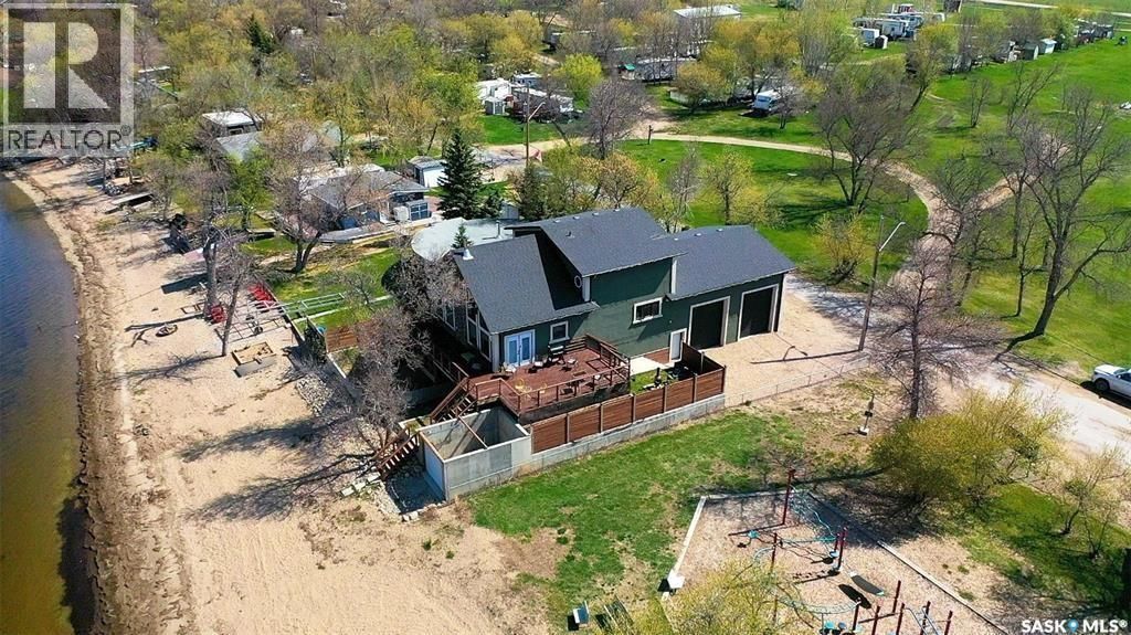 152 Criddle Avenue, Crooked Lake