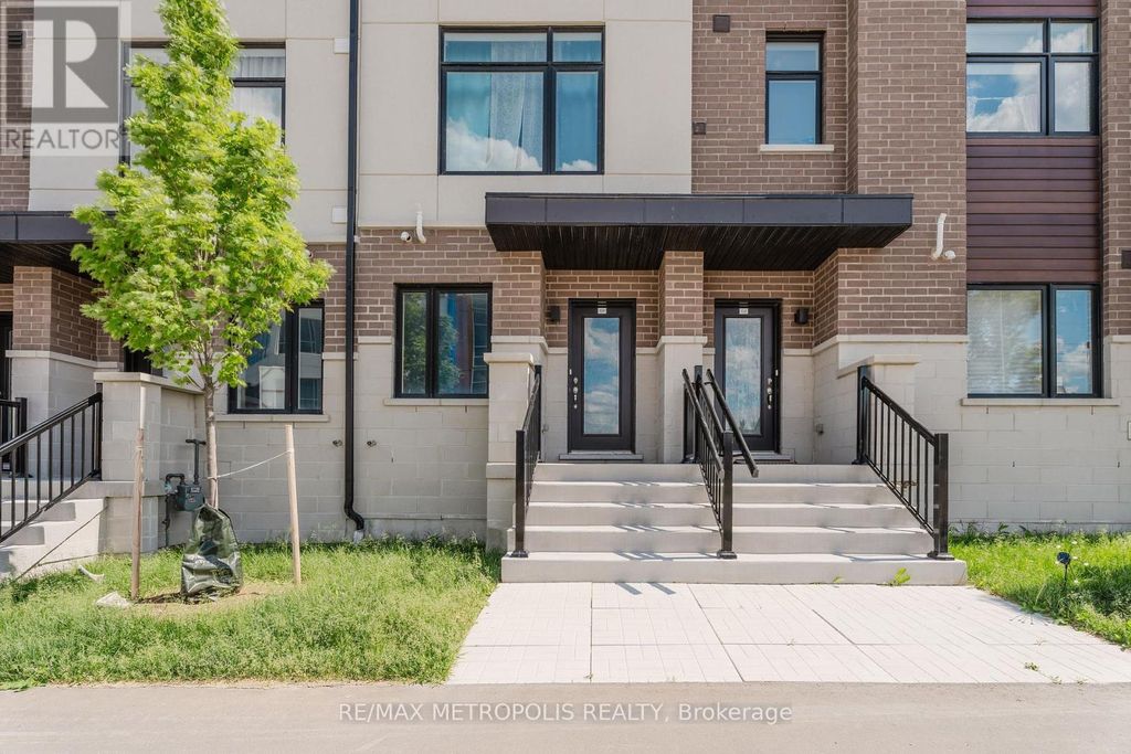 109 - 1695 Dersan Street, Pickering (duffin Heights)