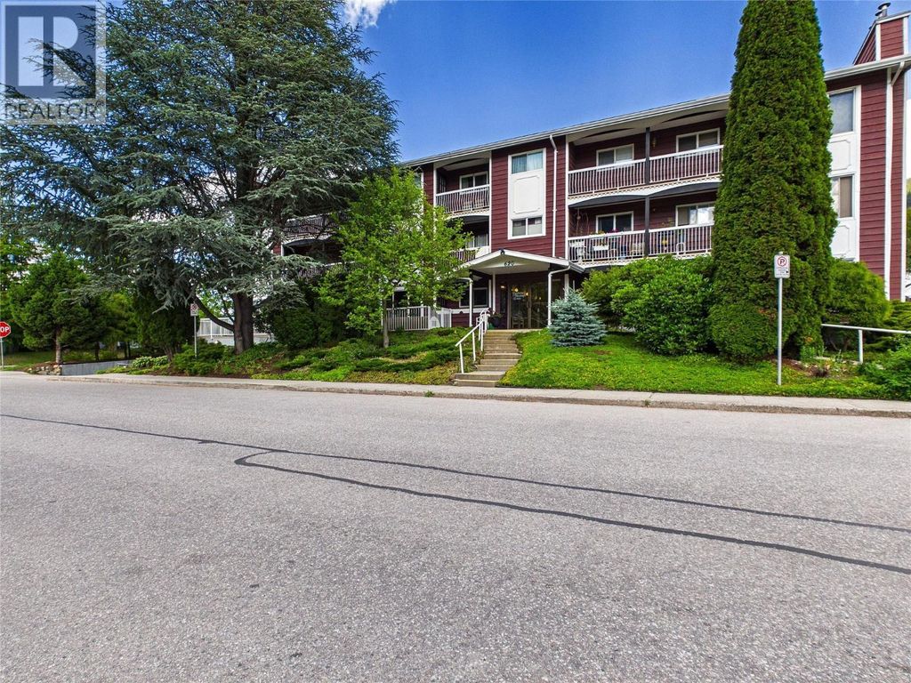 620 Second Street Unit# 304, Nelson