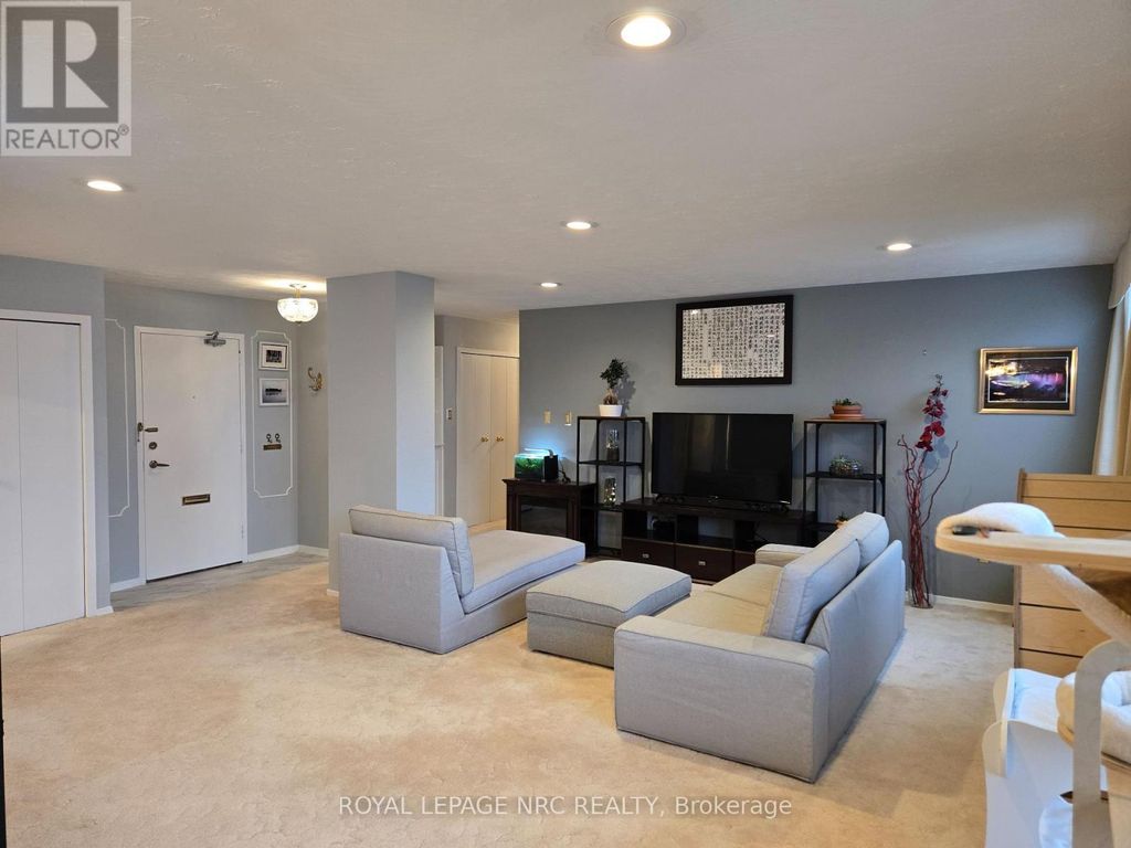 1108 - 35 Towering Heights Boulevard, St. Catharines (glendale/glenridge)