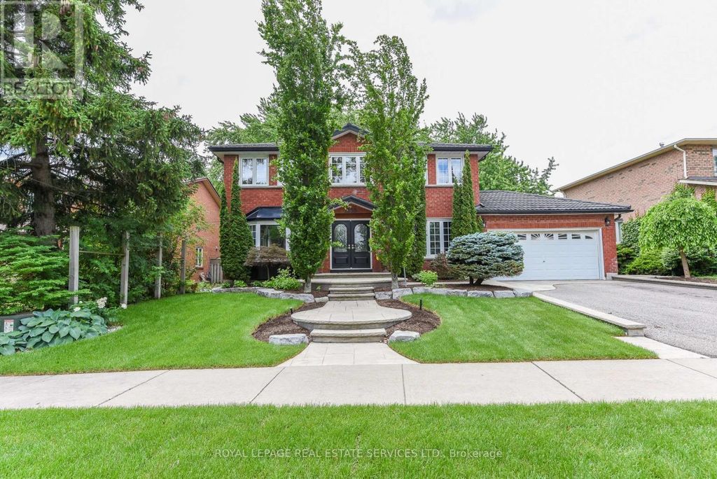1338 Chalfield Drive, Oakville (cv Clearview)