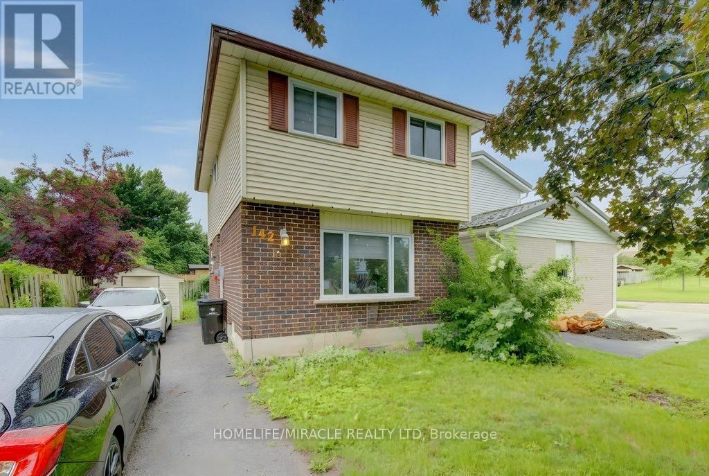 142 Cornerbrook Crescent, Waterloo