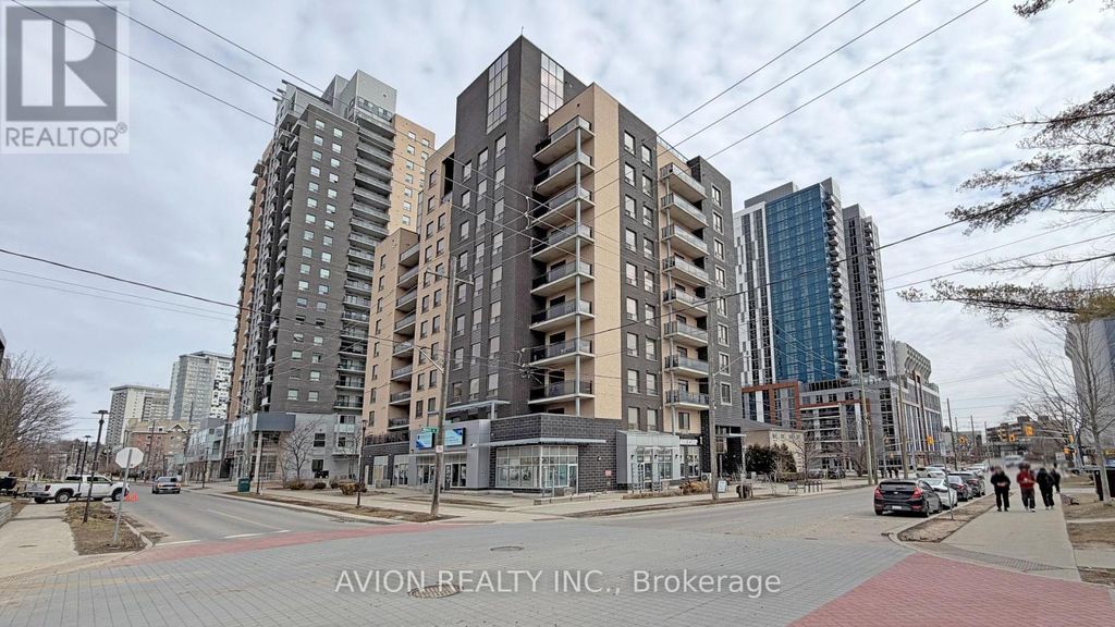 806 - 8 Hickory Street W, Waterloo