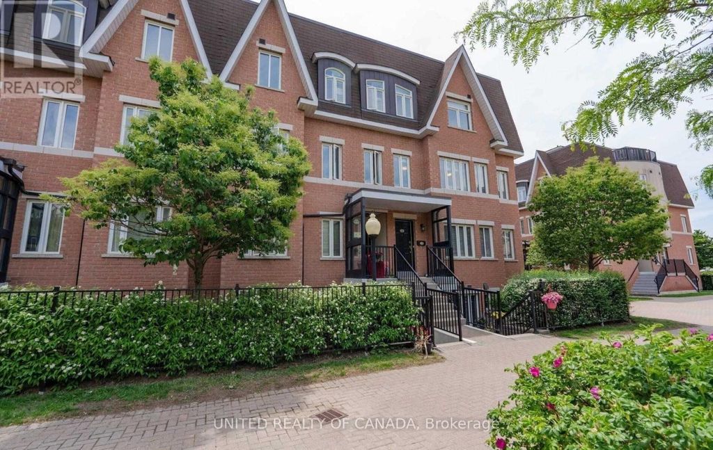 330 - 312 John Street, Markham (aileen-Willowbrook)