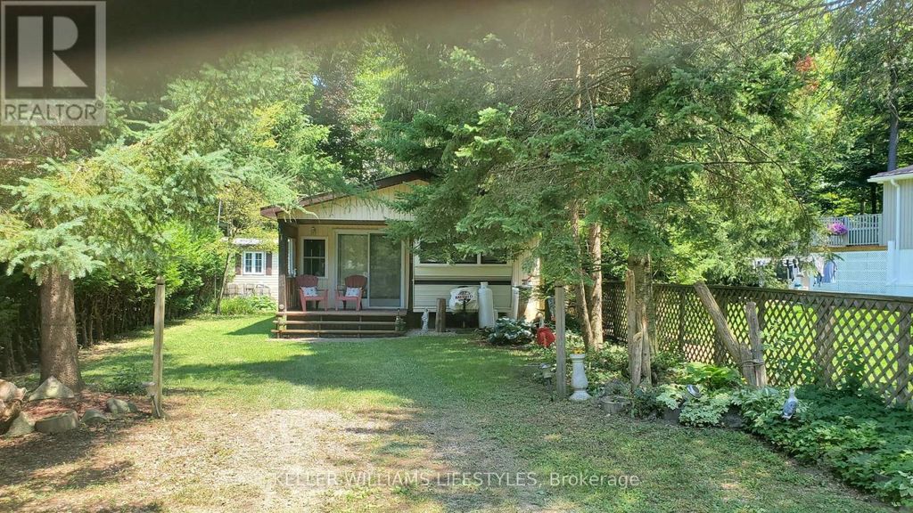 425 - 76735 Wildwood Line, Bluewater (stanley)