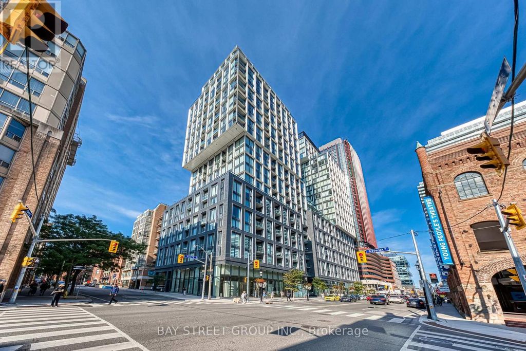 210 - 158 Front Street E, Toronto (moss Park)
