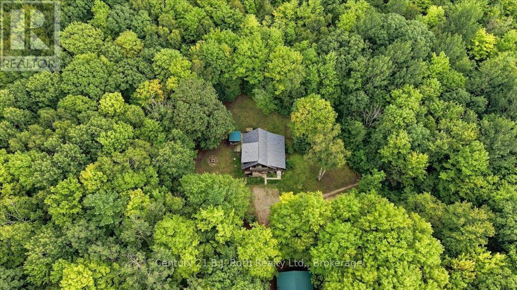 650 Concession 3 Road W, Tiny